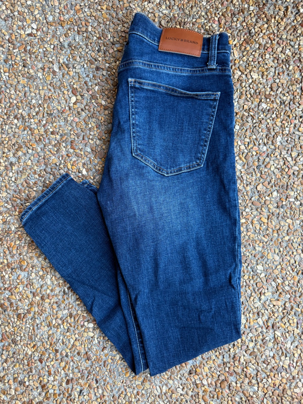 Lucky Brand Ava Mid Rise Dark Washed Skinny Jeans - Size 10/30 R (EUC)